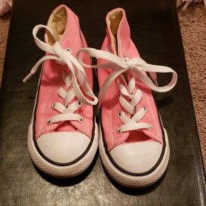 Toddler  pink converse